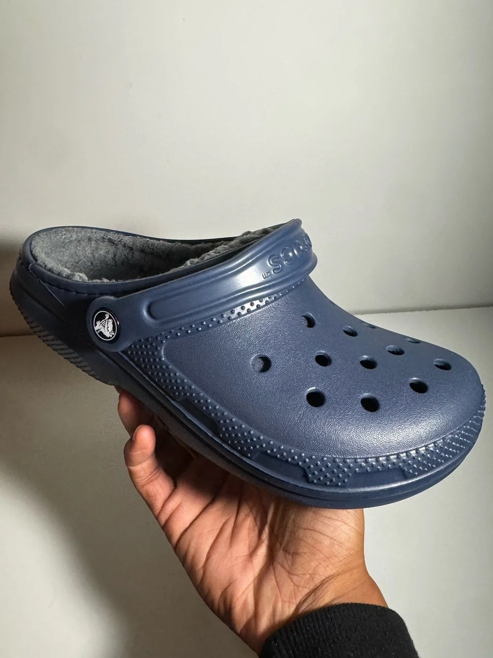 Classic Kids Navy Clog - Crocs Style Women’s Size 7